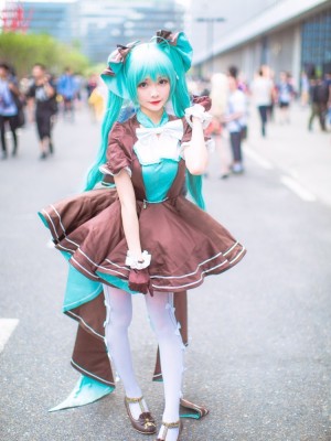 [宵鱼鱼] miku同人兔子洋装_16