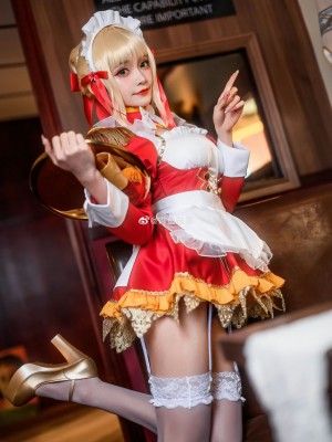 [宵鱼鱼] 尼禄_002