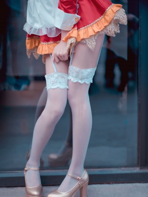 [宵鱼鱼] 尼禄_025