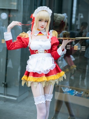 [宵鱼鱼] 尼禄_073