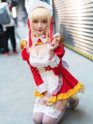 [宵鱼鱼] 尼禄_044