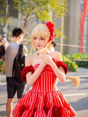 [宵鱼鱼] 尼禄_092