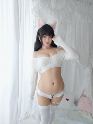 白烨- - 小奶猫_0014