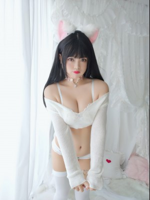 白烨- - 小奶猫_0023