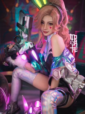 如月灰 - 英雄联盟-幻灵女枪-厄运小姐 HD写真_05