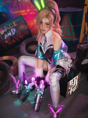 如月灰 - 英雄联盟-幻灵女枪-厄运小姐 HD写真_04