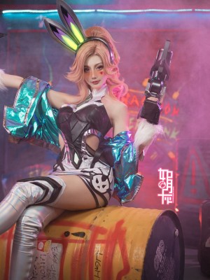 如月灰 - 英雄联盟-幻灵女枪-厄运小姐 HD写真_11