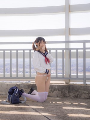 [Nagisa魔物喵] jkちゃんの屋上露出_20