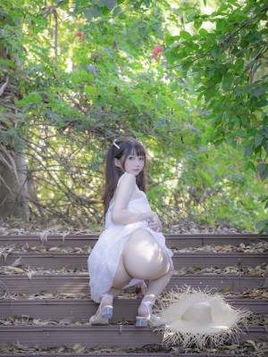 [Nagisa魔物喵] 白いスカート_28