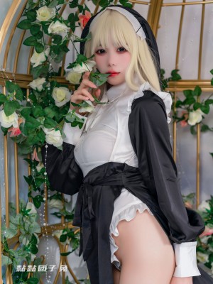 黏黏团子兔 - Nun 修女_45
