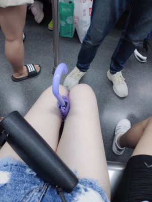 [ThZu.Cc]LOL妹子ERICAHAND图片_(m_e_yaaGqaa)(mh_CQ30bj7A4NSXUwLc)original_546593222