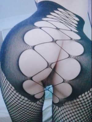 [ThZu.Cc]LOL妹子ERICAHAND图片_(m_e_yaaGqaa)(mh_gzxIfqTOYHkWZLLG)original_543762742