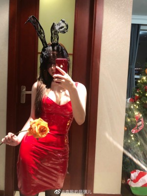 奔跑的晶螺儿微博杂图_0082w4Segy1gt2ssla0jrj30s30x37fx