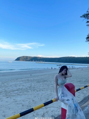 奔跑的晶螺儿微博杂图_0082w4Segy1gwqo0yniugj3298340b2a