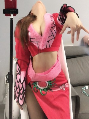 奔跑的晶螺儿微博杂图_0082w4Sely1gv99q5fsouj60m90zw7g602