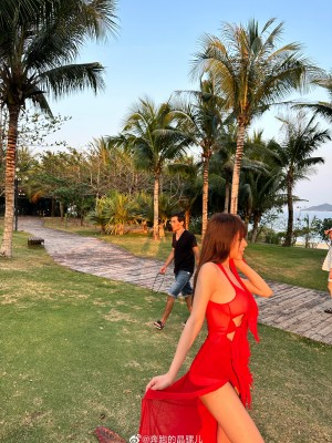 奔跑的晶螺儿微博杂图_0082w4Sely1hbnuf9apugj32c036yqv8