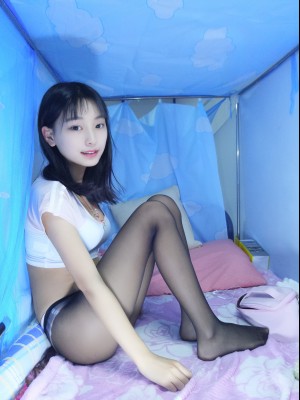 蓓蓓 - 黑白薄丝袜_0053