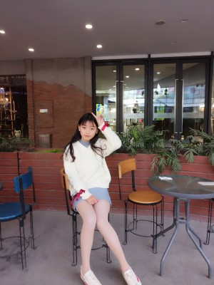 蓓蓓 - 红白丝袜_0005