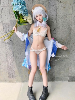 KuukoW - March 2023 Selfies_01