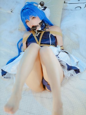 是三不是世w - Helena_58