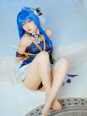 是三不是世w - Helena_23