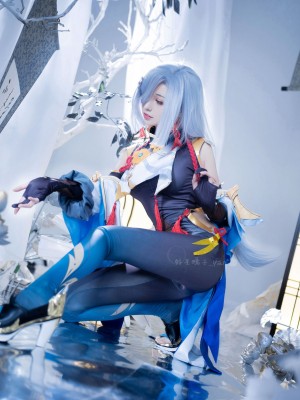 外星嫣子-申鹤_18