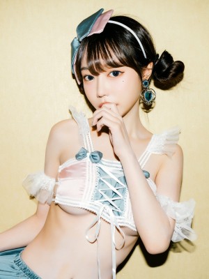 [Moon Night Snap] Jucy (쥬시) - Vol.4 Your Only Maid_Moon-Night-Snap-Jucy-Vol.4-Your-Only-Maid-MrCong.com-015