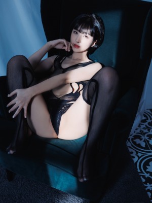 LEEHEE EXPRESS - LEHC-097 HaNari (하나리)