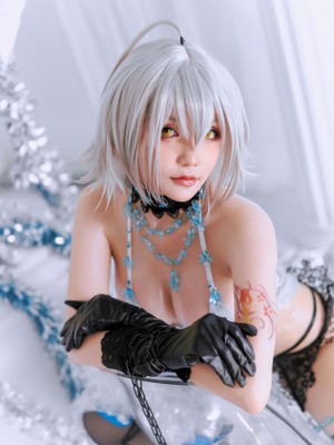 Joyce - Jeanne ALTER ICYNG_11