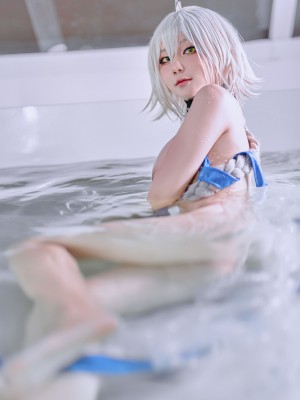 Joyce - Jeanne ALTER ICYNG_30