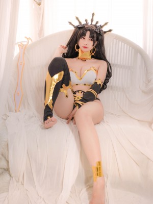 Arty Huang - Ishtar_07