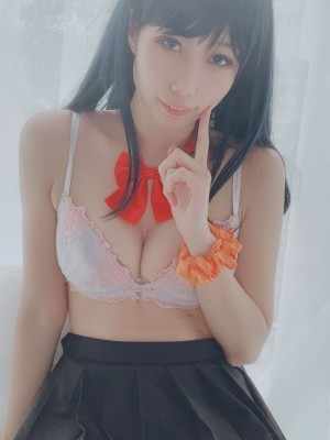 如月灰-宝多六花_KGA00835