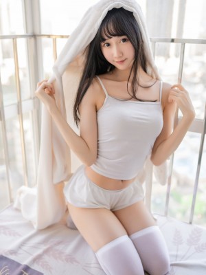 xo854_木绵绵OwO NO.028 浴巾兔子_2d2097ec9830ce62a2e6715bbf9d4834