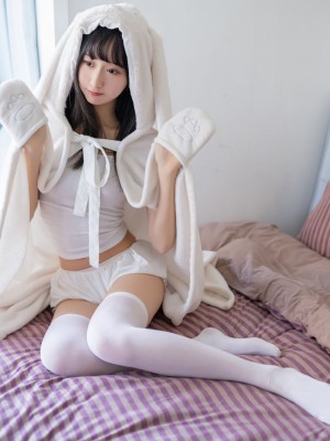 xo854_木绵绵OwO NO.028 浴巾兔子_732c86eedefdcb4160816c21845b85a4