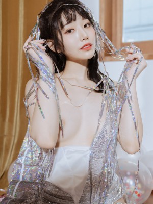 [Saika (河北彩花) ] So in Love + White and Red_B011