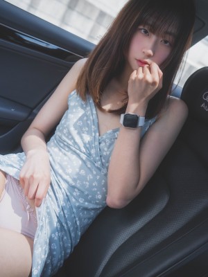 [PURE MEDIA] Vol.241 Hina_011