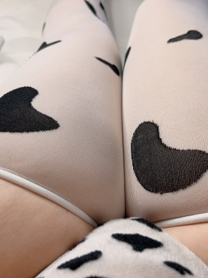 [ブロッコリー] Nel団長×牛柄マイクロビキニ_09