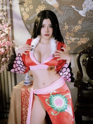 Byoru - Boa Hancock_05