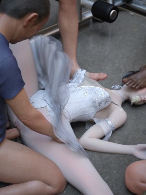 The Fall Of The Swan vol.2 - The nightmare of a ballet dancer_043_b41