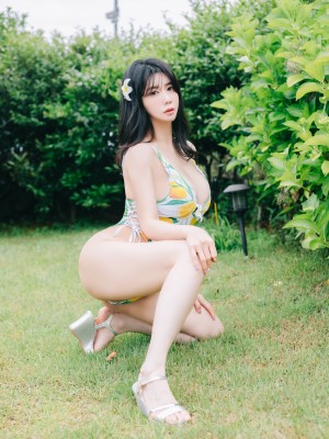 Summer Queen_Paranhosu-Sia-S22-Photo-Book-Vol.8-Summer-Queen-4kUp-043