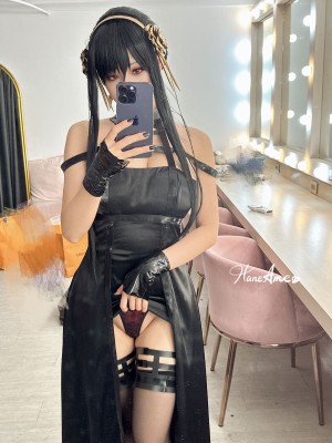 Hane Ame 雨波 -Yor Forger SELFIE (SPY x FAMILY)_045