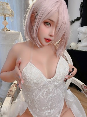 Sayo Momo – Mashu White Lingerie Body Oil_21