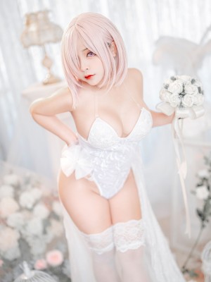 Sayo Momo – Mashu White Lingerie Body Oil