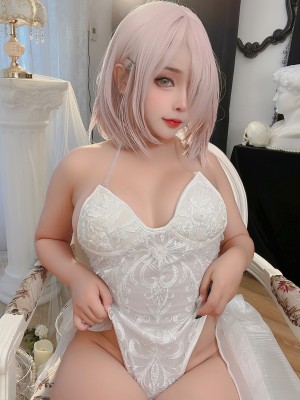 Sayo Momo – Mashu White Lingerie Body Oil_16