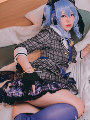 【C102】星街☄️いせいROM【りずな】_【C102】星街☄️いせいROM【りずな】_Page_011