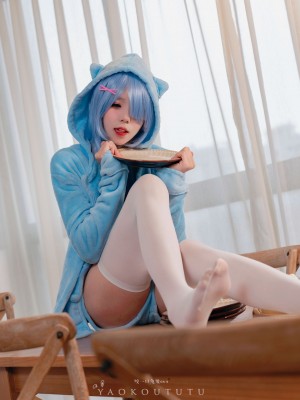 咬一口兔娘 - REM『蕾姆喵喵』_12