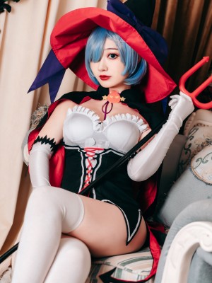 [桃墨公子] 万圣节的蕾姆 Halloween Rem_02