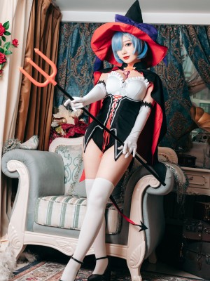 [桃墨公子] 万圣节的蕾姆 Halloween Rem_13