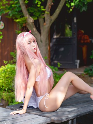 SAINT Photolife - Yuna (유나) - No.10 Zero Two_07