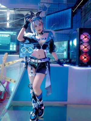 Joyce - Silver Wolf_12